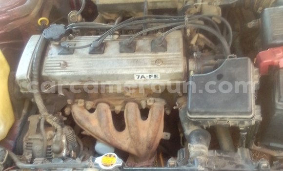 Sayi Na hannu Toyota Carina E Red Mota in Garoua a North Kamaru Sayi Na hannu Toyota Carina E Red Mota in Garoua a North Kamaru