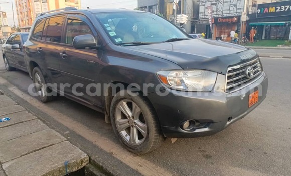 Buy Used Toyota Highlander Other Car in Douala in Littoral Cameroon Buy Used Toyota Highlander Other Car in Douala in Littoral Cameroon