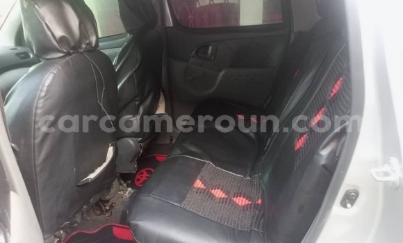 Acheter Occasion Voiture Toyota Yaris Verso Gris à Douala, Littoral Cameroon Acheter Occasion Voiture Toyota Yaris Verso Gris à Douala, Littoral Cameroon